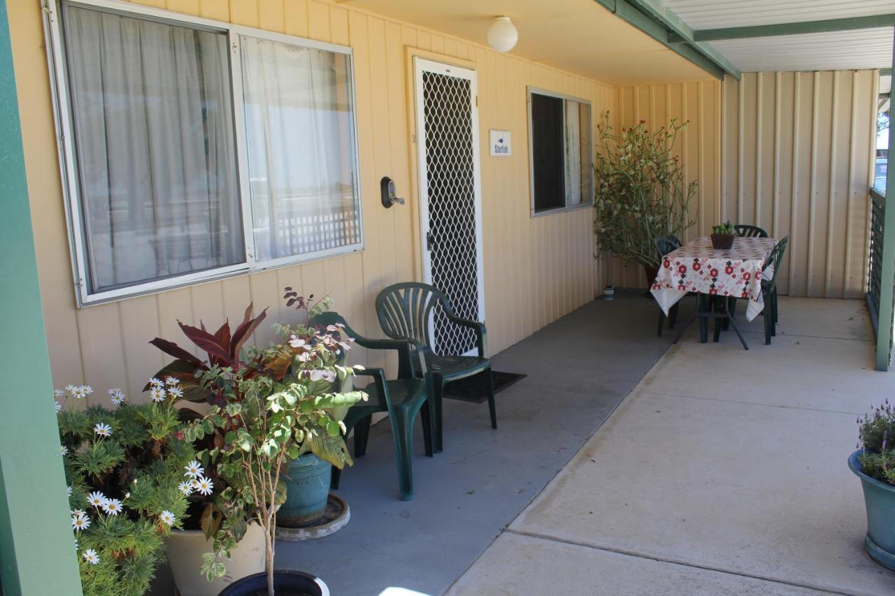 Вилла Jurien Beachfront Holiday Units Джуриен-Бэй Экстерьер фото