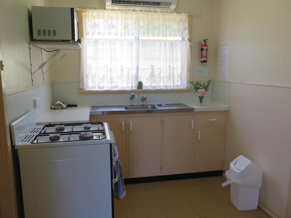 Вилла Jurien Beachfront Holiday Units Джуриен-Бэй Экстерьер фото